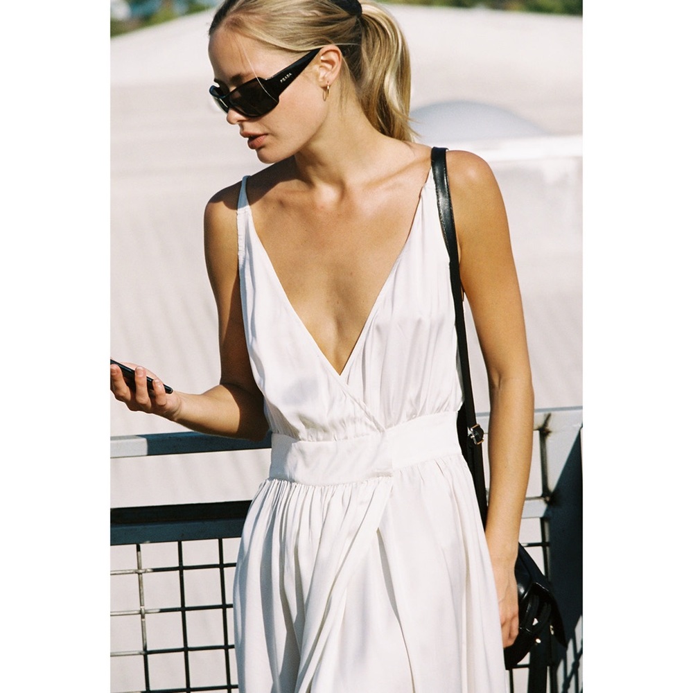 Ciao Lucia Hydra Dress Ivory NWT